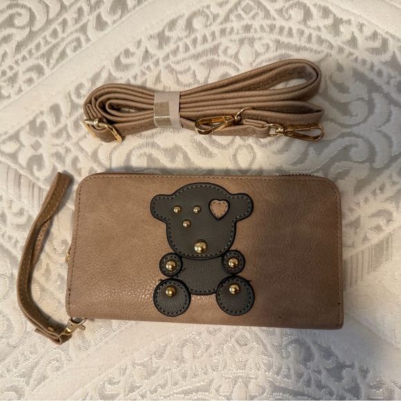 Vegan Leather Bag - Picture 4 of 16